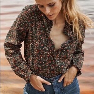 Doen Swan Floral  Black Blouse